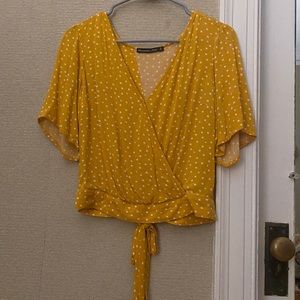 A&F Golden Short Sleeve Top